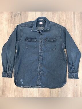 Levi's Indigo Blue Denim Button-Up Shirt with Chest Pockets